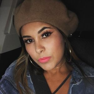 Meet your Posher, Karla